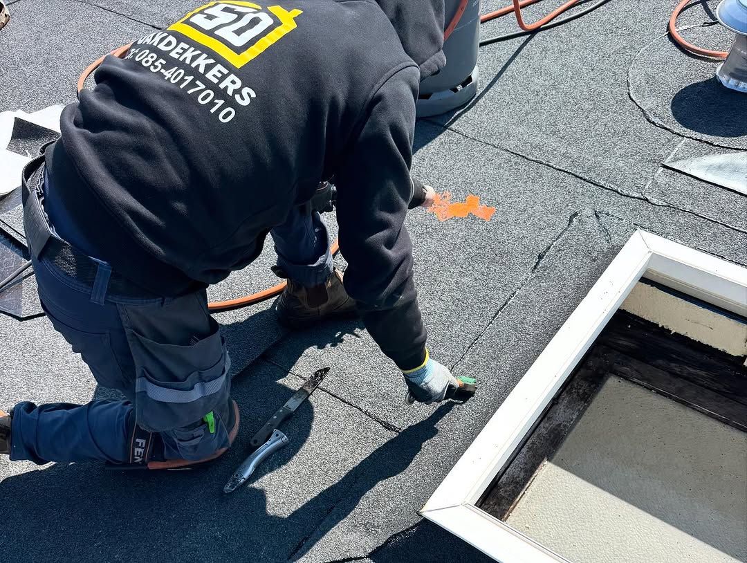 Renovatie bitumendak 42m2 – Professionele dakbedekking vernieuwing